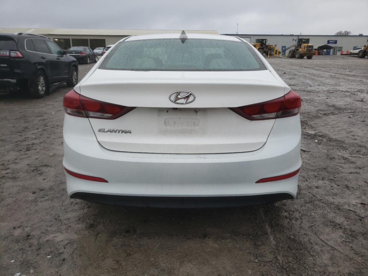 2017 HYUNDAI ELANTRA SE - Image 6