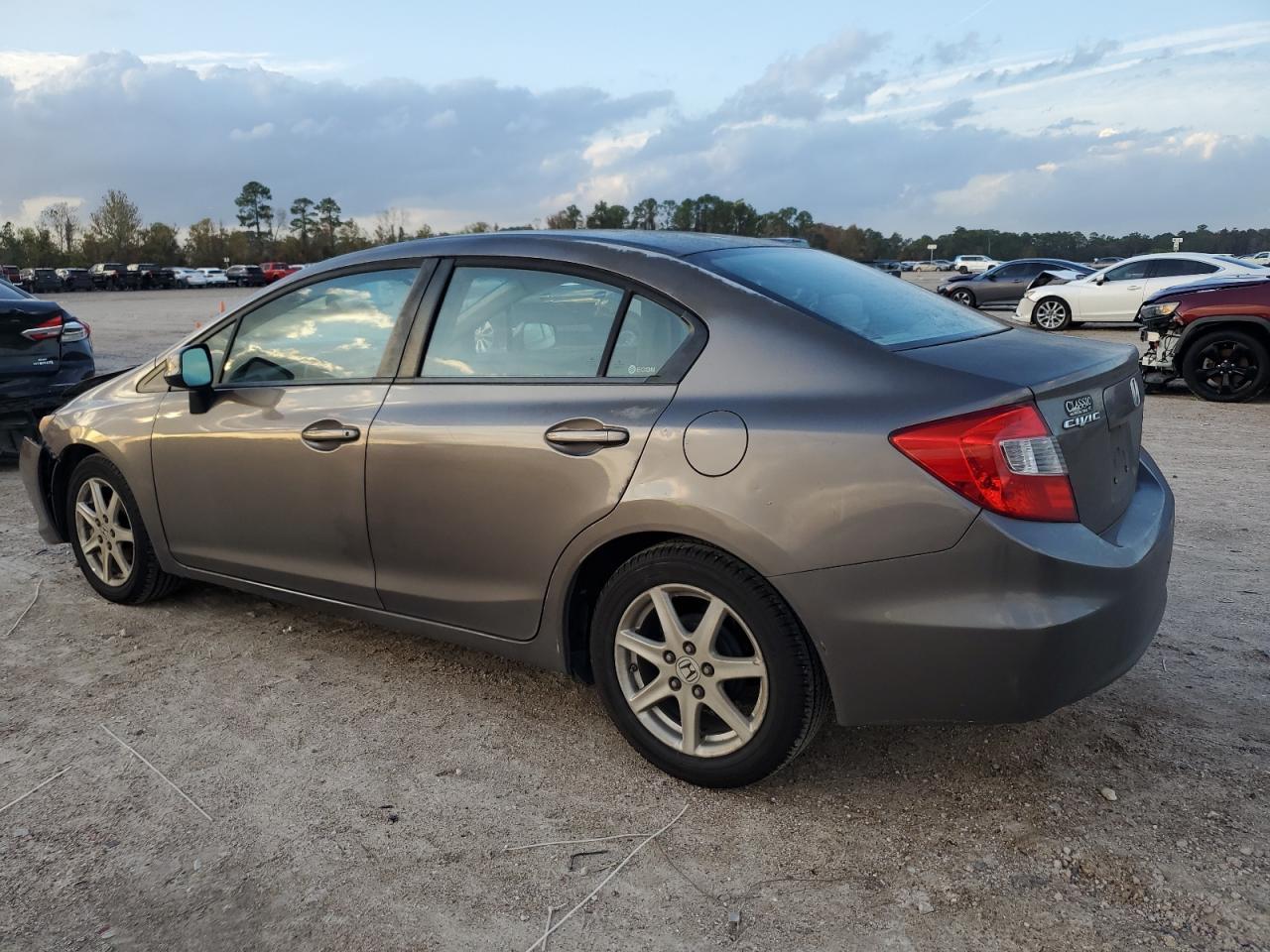 2012 HONDA CIVIC LX - Фото 2
