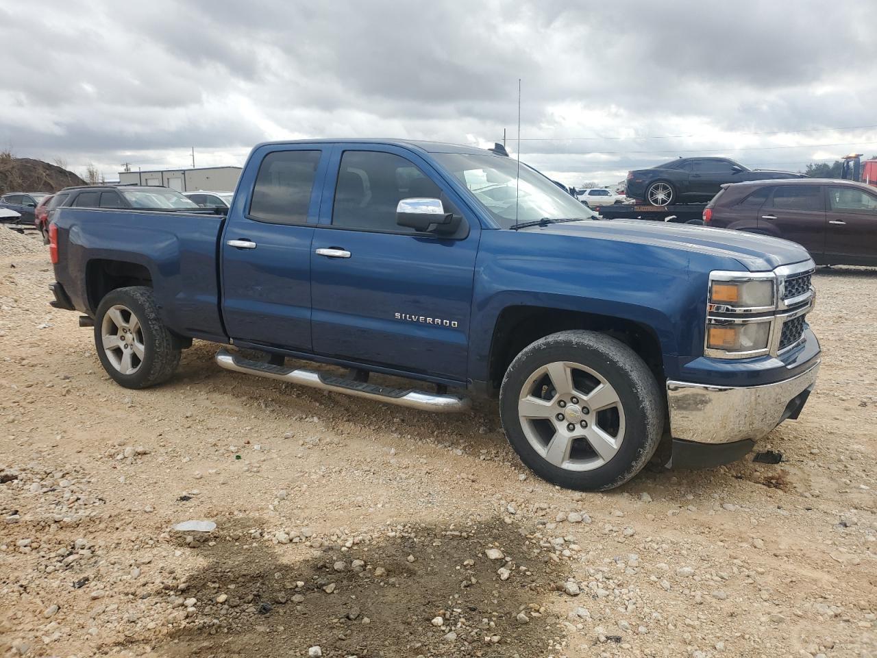 2015 CHEVROLET SILVERADO - Image 4