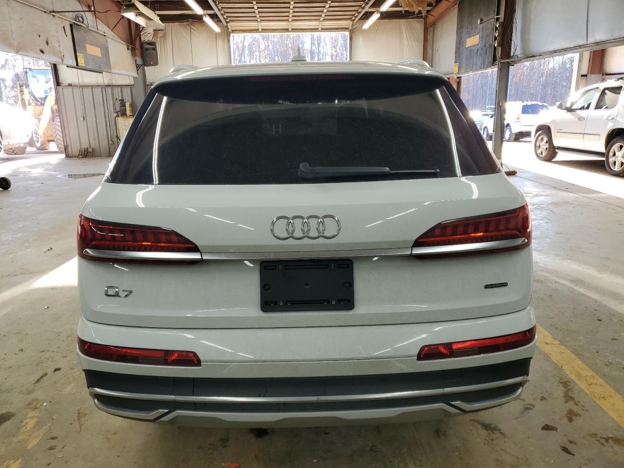 2021 AUDI Q7 PREMIUM - Image 6