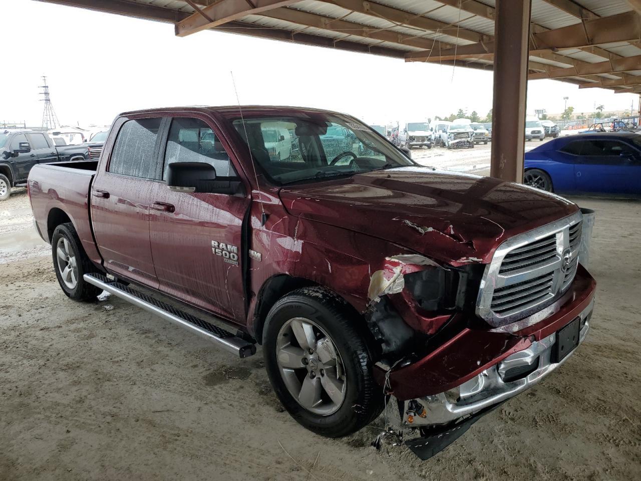 2019 RAM 1500 CLASS - Image 4