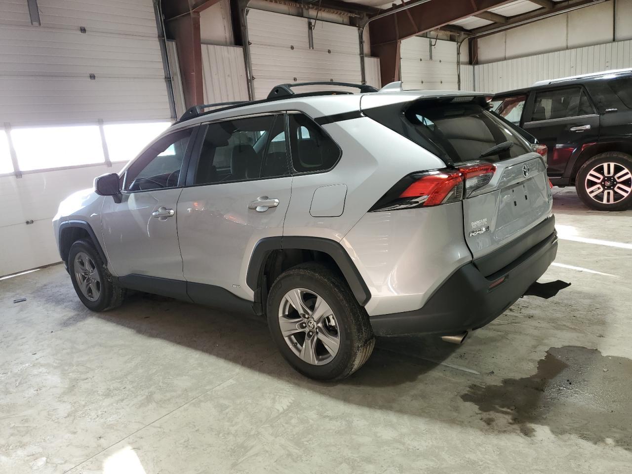2023 TOYOTA RAV4 LE - Image 2