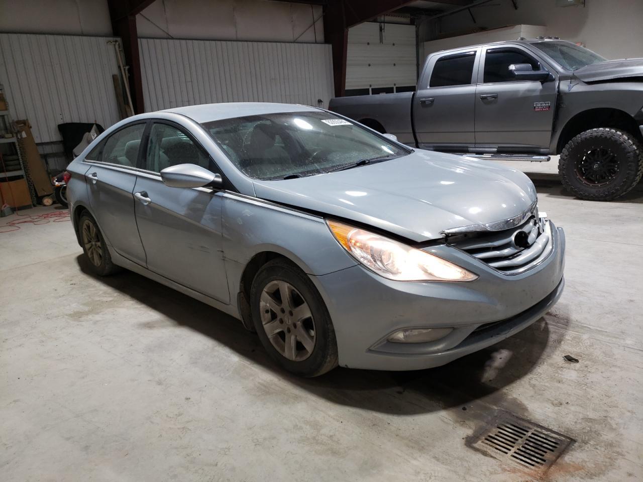2013 HYUNDAI SONATA GLS - Фото 4