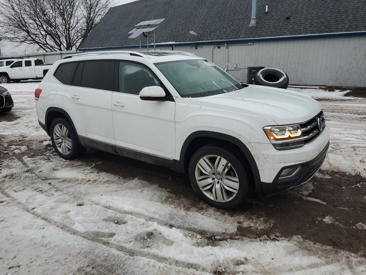 2019 VOLKSWAGEN ATLAS SEL - Image 4
