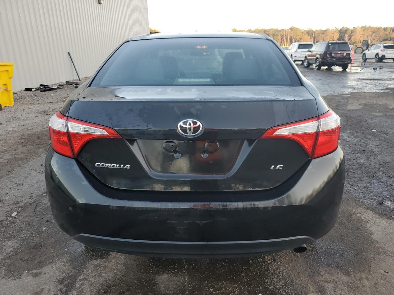 2014 TOYOTA COROLLA L - Image 6