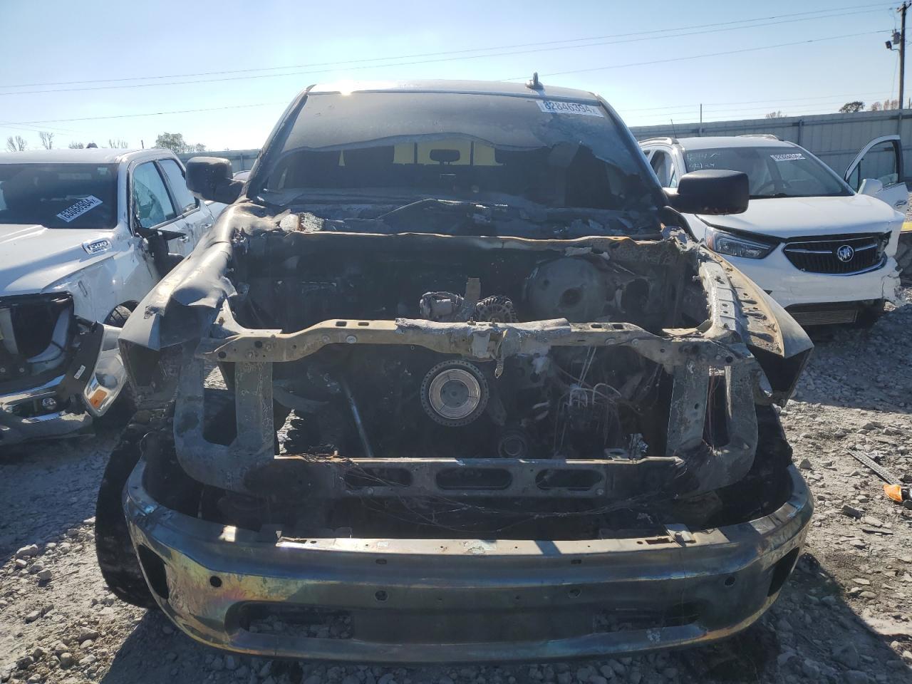 2017 RAM 1500 SLT - Image 5