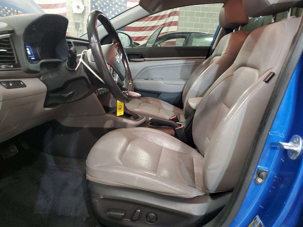 2018 HYUNDAI ELANTRA SE - Фото 7
