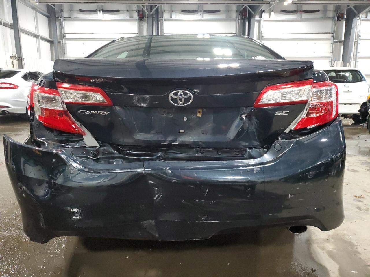 2013 TOYOTA CAMRY L - Фото 6