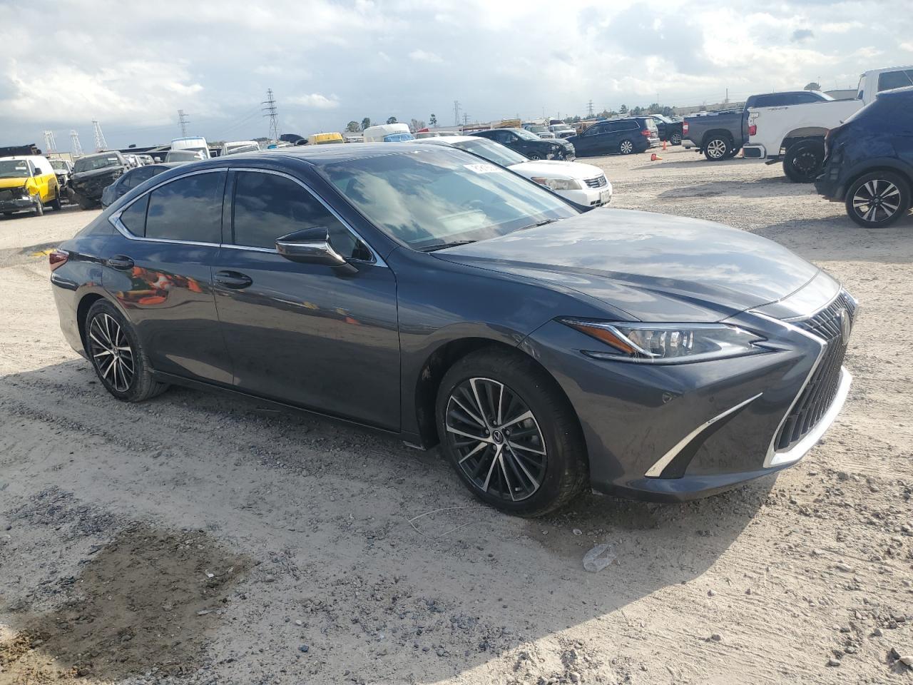 2024 LEXUS ES 350 BAS - Image 4
