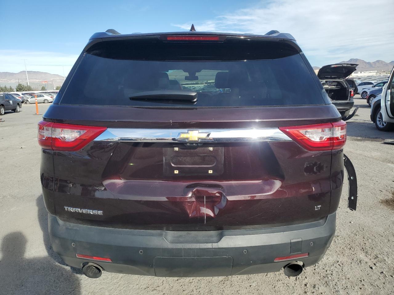 2020 CHEVROLET TRAVERSE L - Фото 6