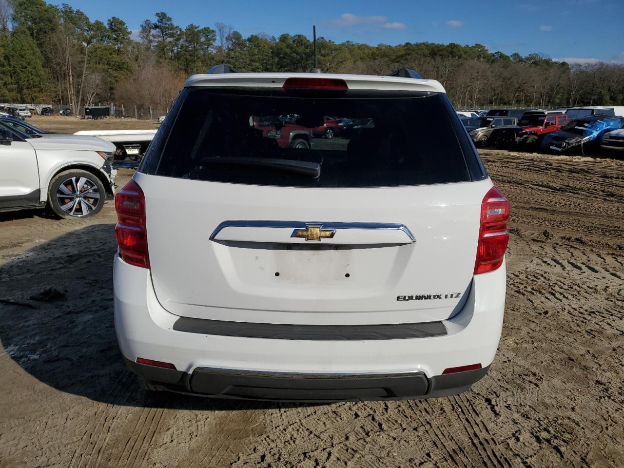 2016 CHEVROLET EQUINOX LT - Image 6