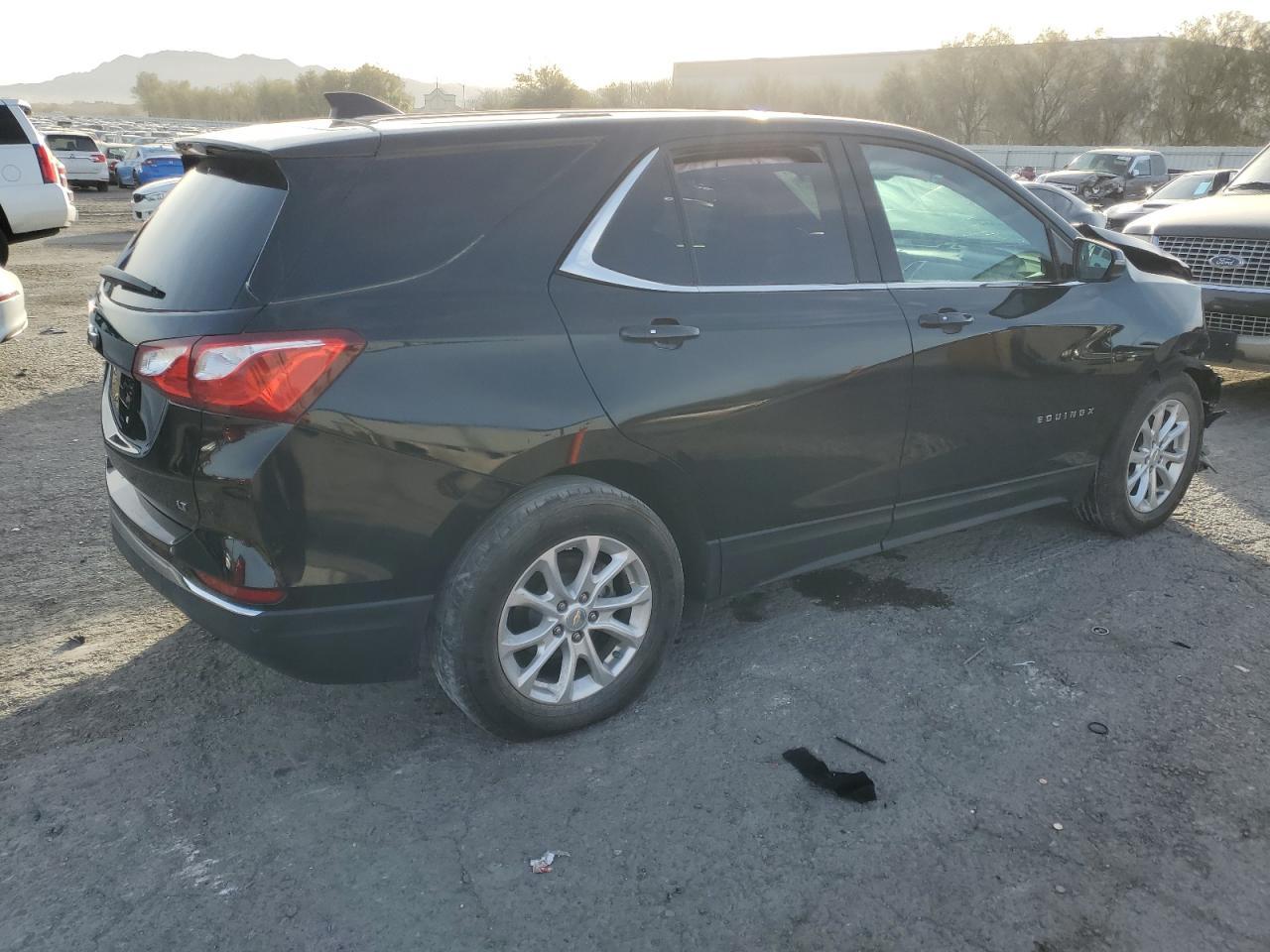 2019 CHEVROLET EQUINOX LT - Image 3