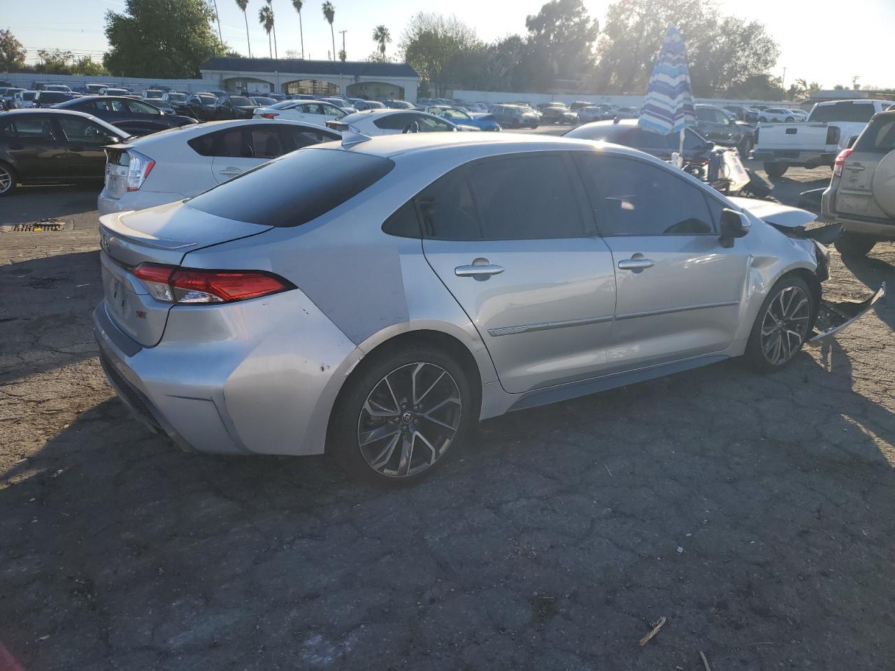 2020 TOYOTA COROLLA SE - Image 3