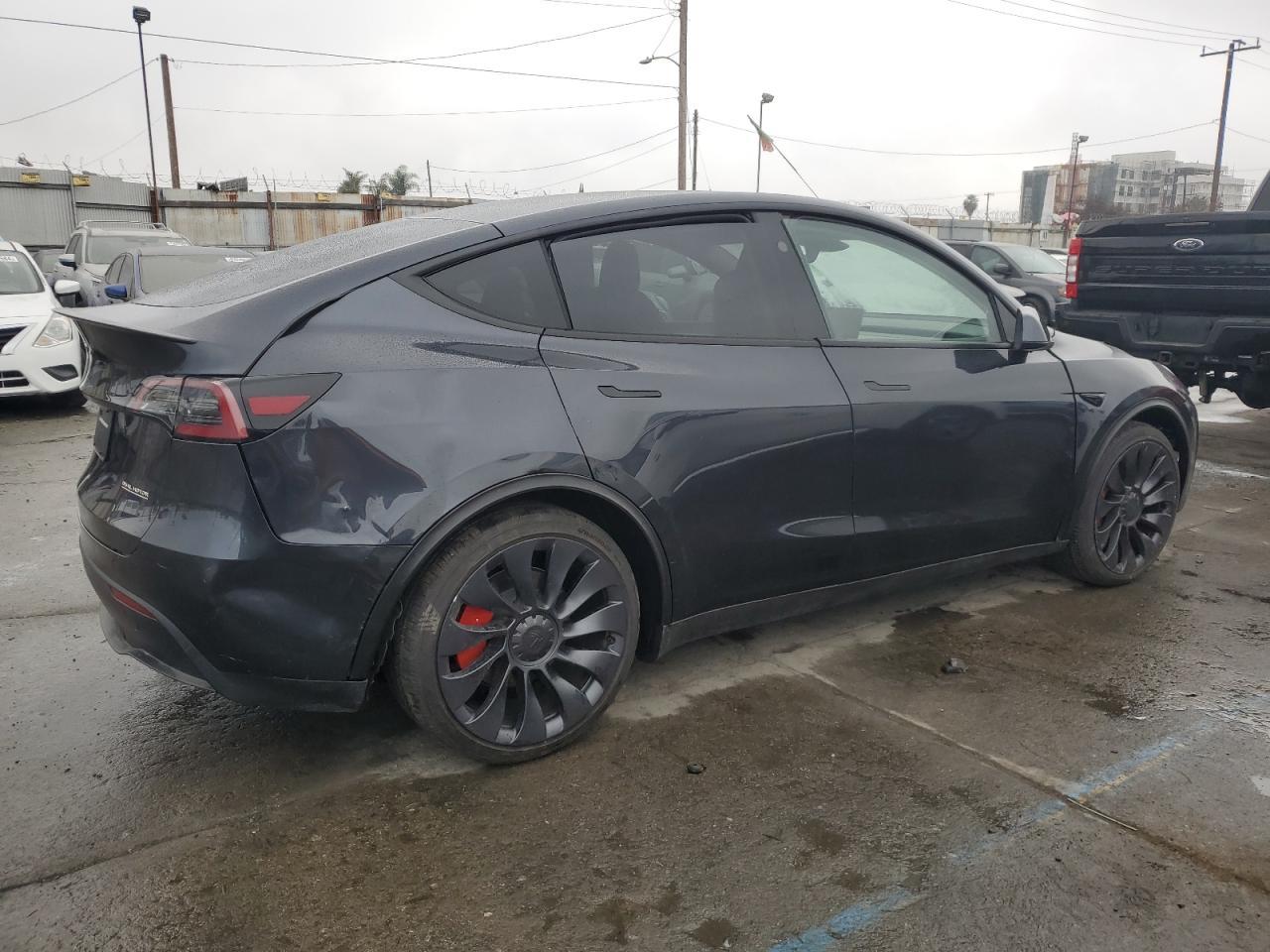 2024 TESLA MODEL Y - Image 3