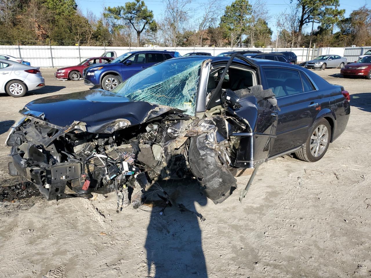 2011 TOYOTA AVALON BAS