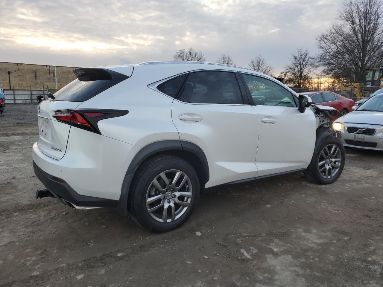 2015 LEXUS NX 200T - Image 3