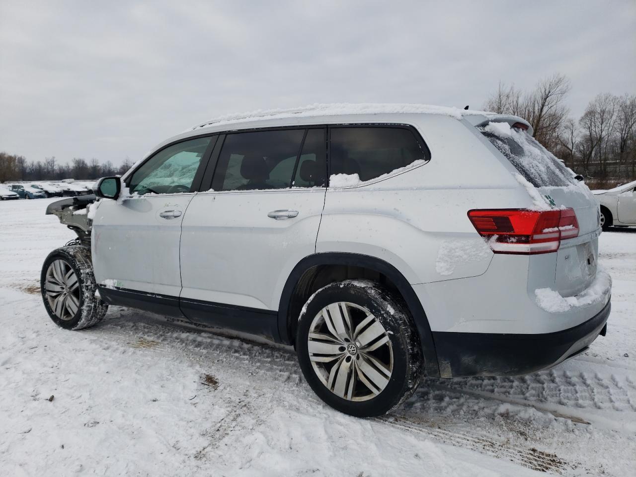 2019 VOLKSWAGEN ATLAS SE - Фото 2