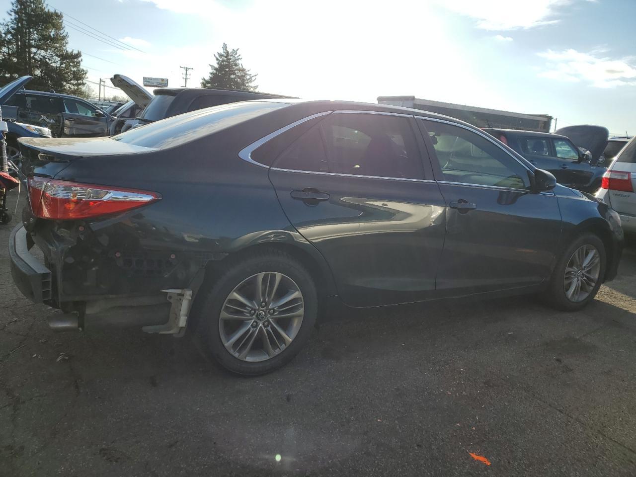 2017 TOYOTA CAMRY LE - Image 3