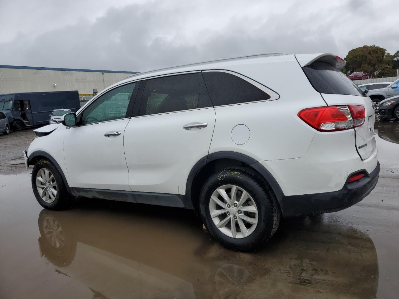 2017 KIA SORENTO LX - Фото 2