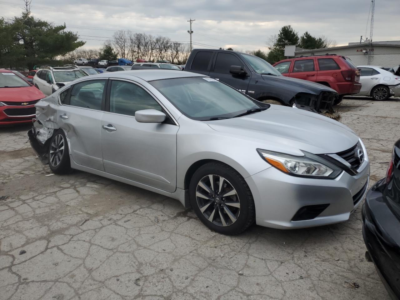 2016 NISSAN ALTIMA 2.5 - Фото 4