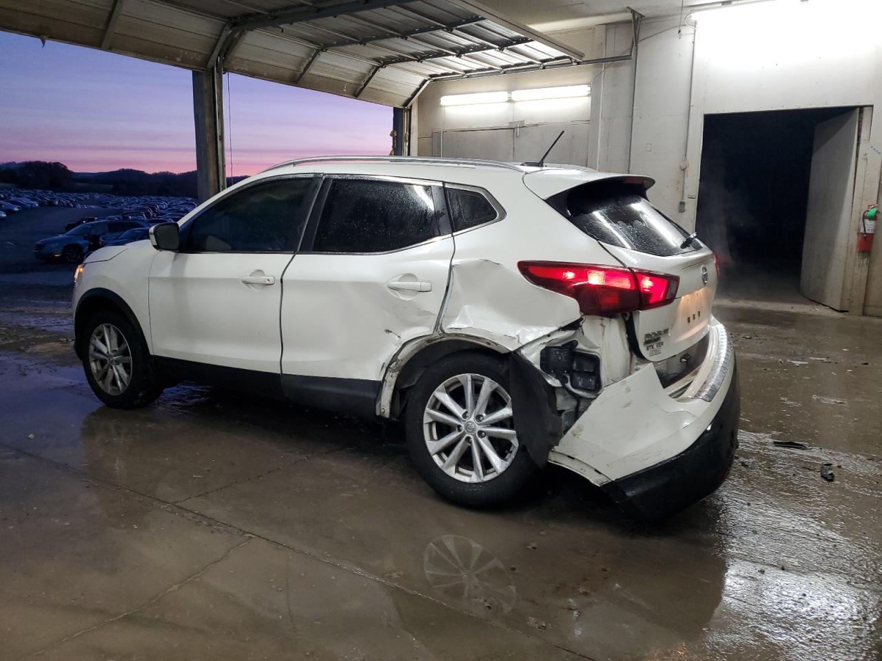2018 NISSAN ROGUE SPT - Фото 2