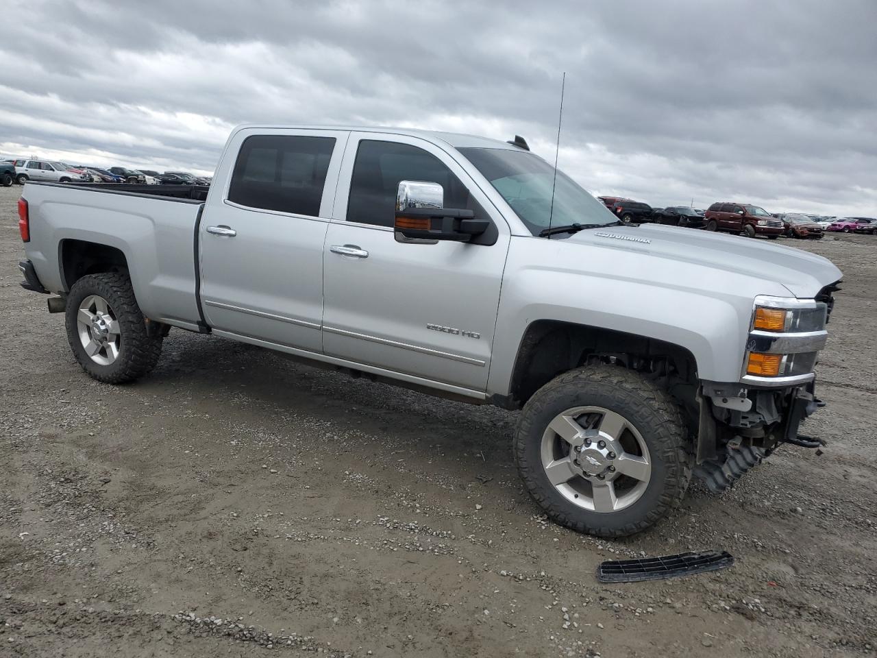 2016 CHEVROLET SILVERADO - Фото 4
