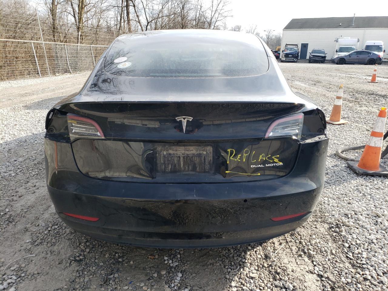 2019 TESLA MODEL 3 - Фото 6