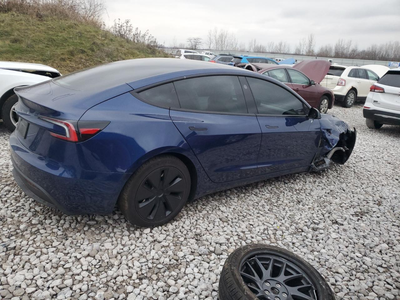 2024 TESLA MODEL 3 - Image 3