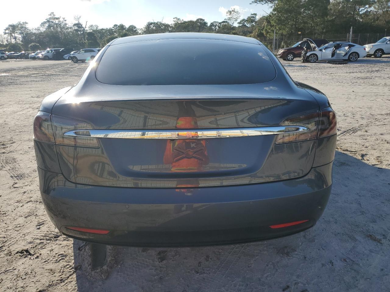 2017 TESLA MODEL S - Фото 6