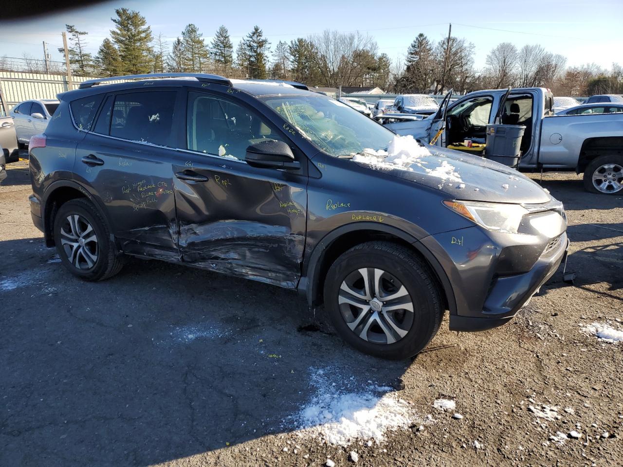 2016 TOYOTA RAV4 LE - Image 4