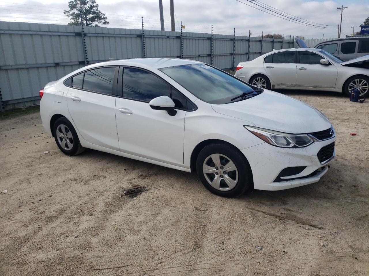 2017 CHEVROLET CRUZE LS - Image 4