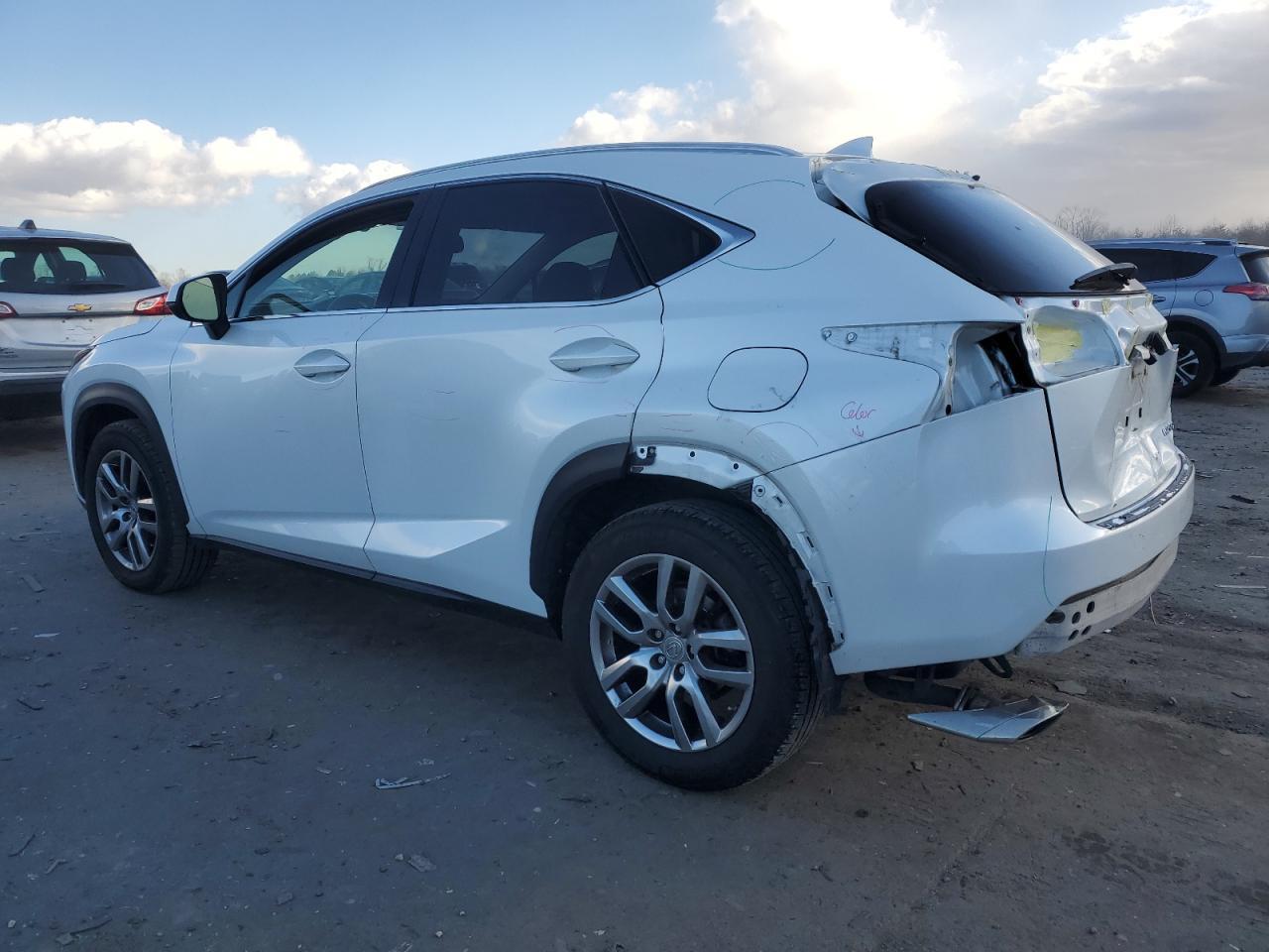 2015 LEXUS NX 200T - Фото 2