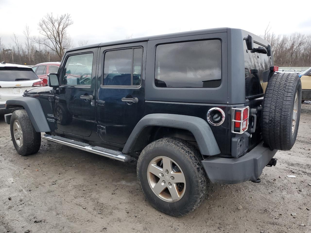 2012 JEEP WRANGLER U - Image 2