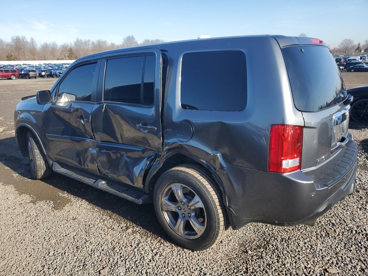 2012 HONDA PILOT EXLN - Image 2