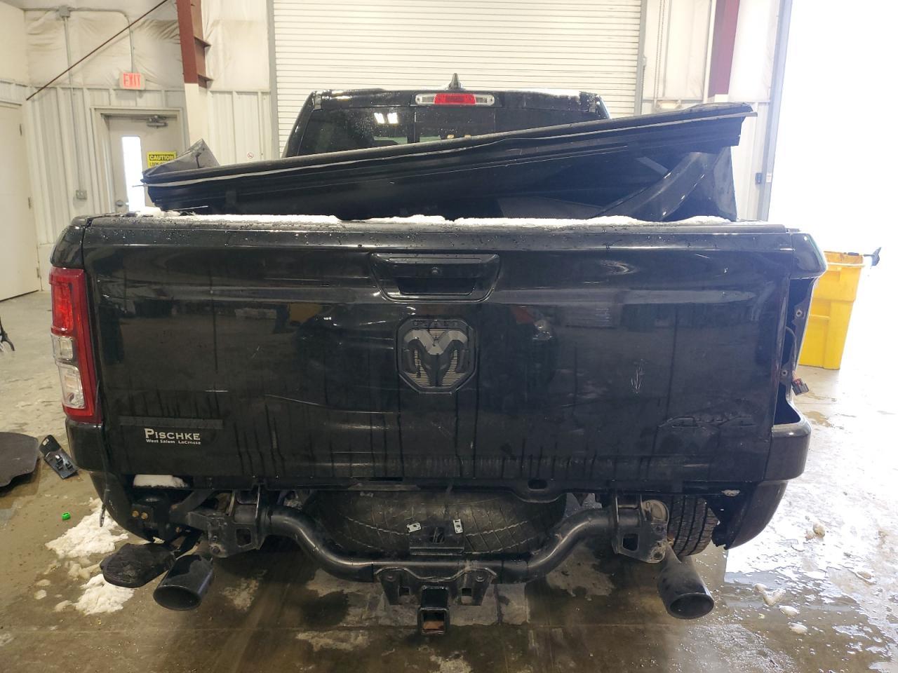 2019 RAM 1500 BIG H - Фото 6