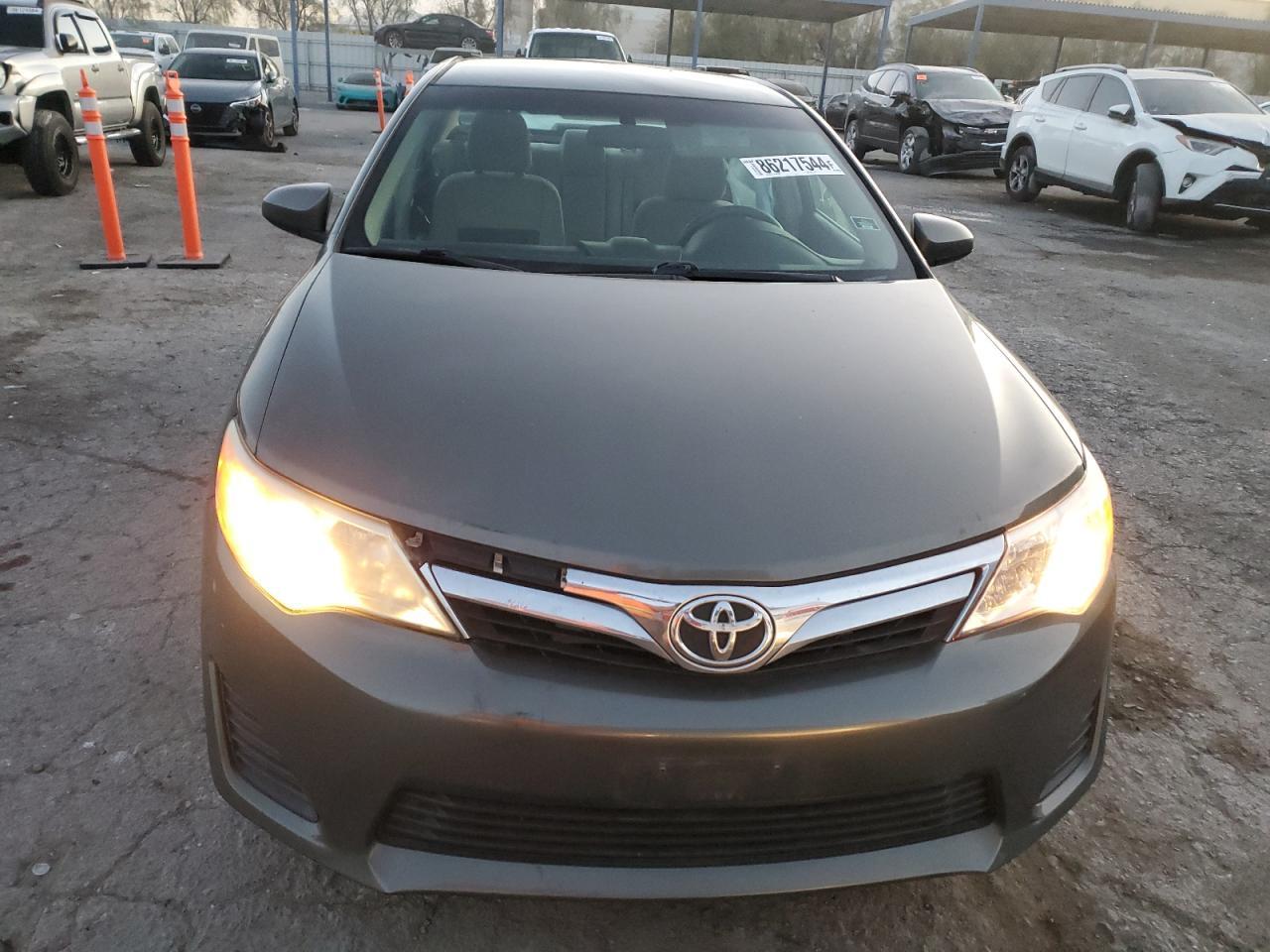 2012 TOYOTA CAMRY BASE - Фото 5