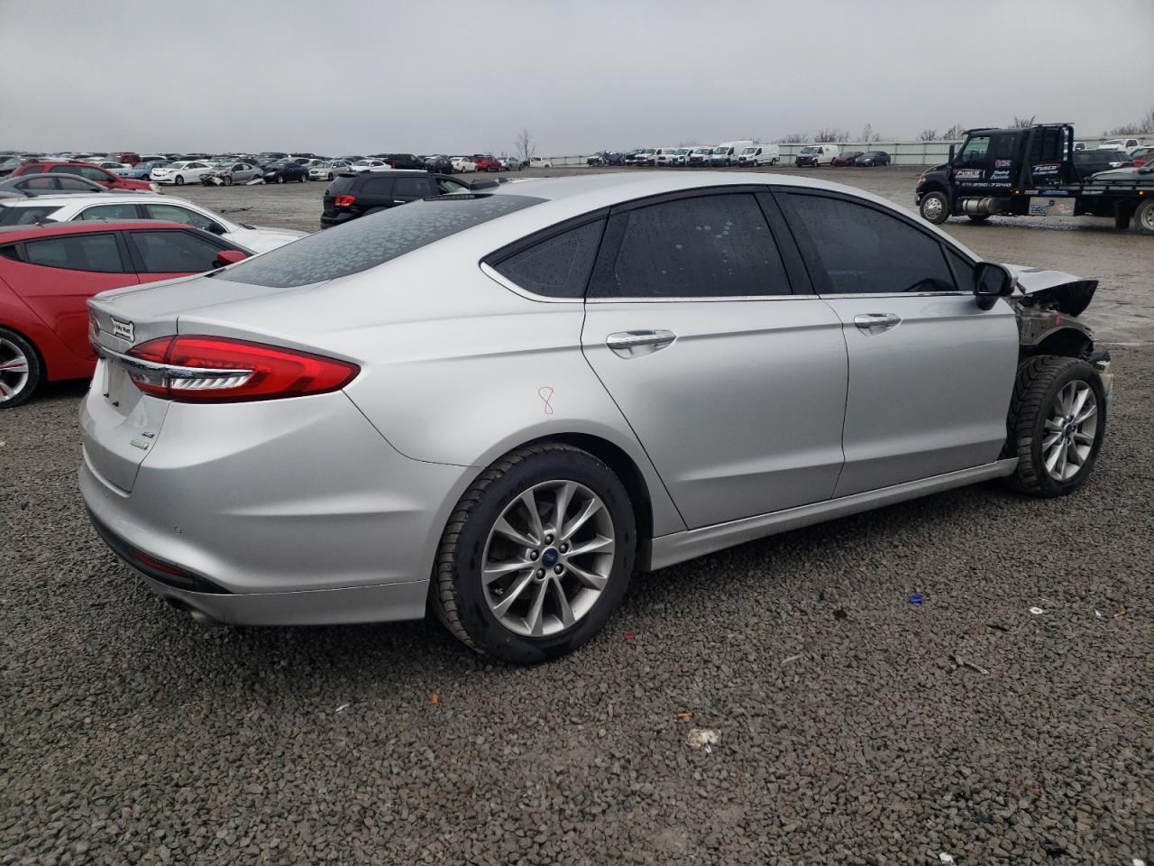 2017 FORD FUSION SE - Фото 3