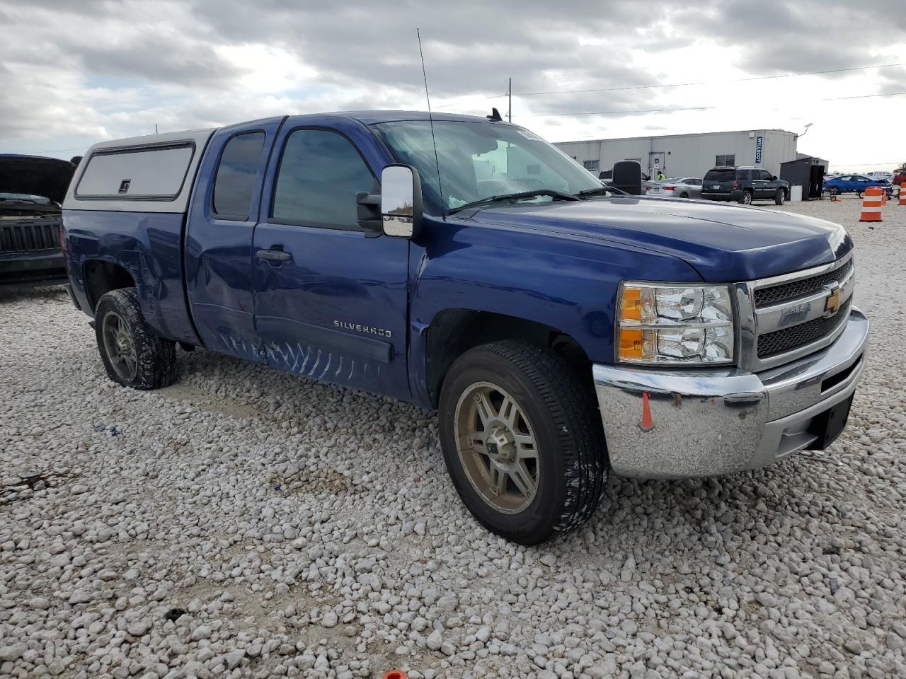 2013 CHEVROLET SILVERADO - Фото 4