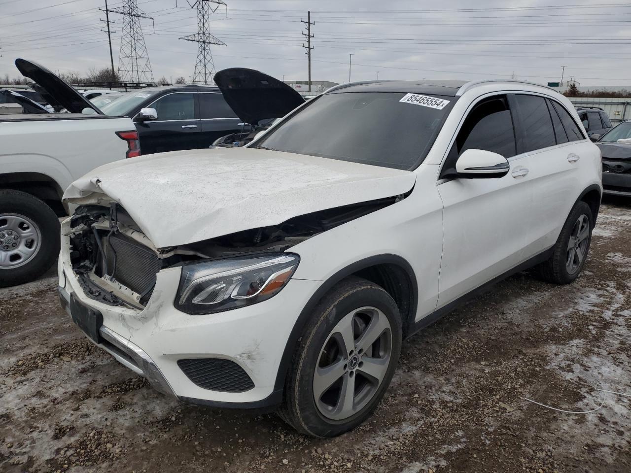 2019 MERCEDES-BENZ GLC 300 4M