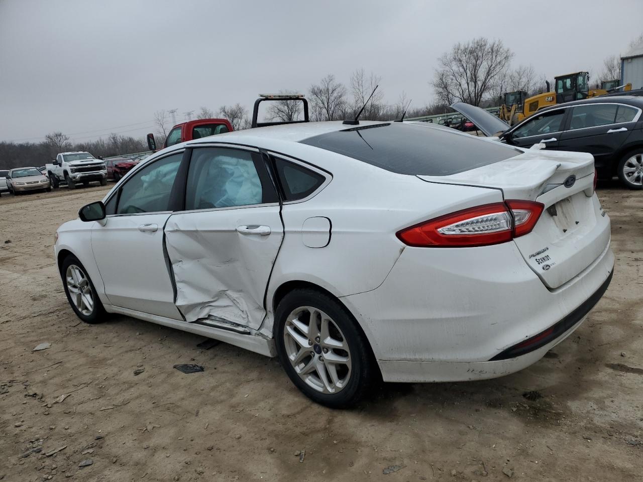 2014 FORD FUSION SE - Image 2
