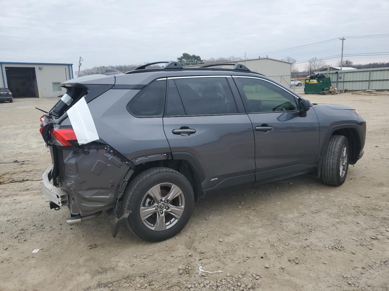 2023 TOYOTA RAV4 LE - Фото 3