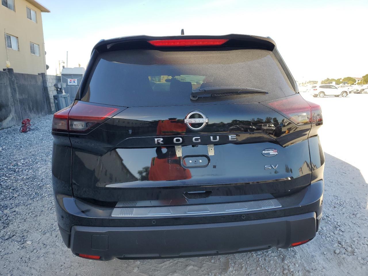 2024 NISSAN ROGUE SV - Фото 6