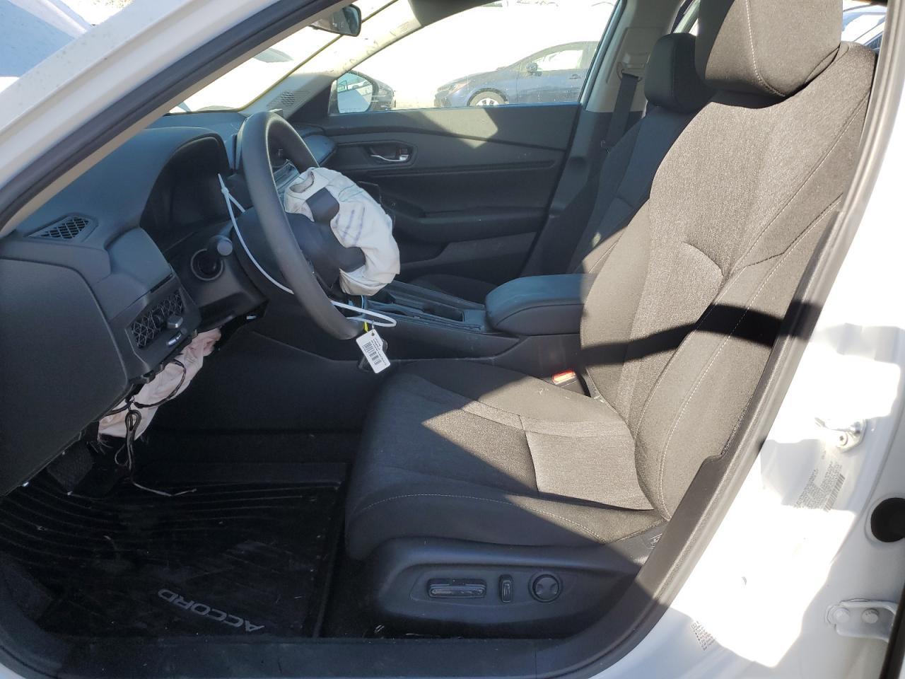 2024 HONDA ACCORD EX - Фото 7