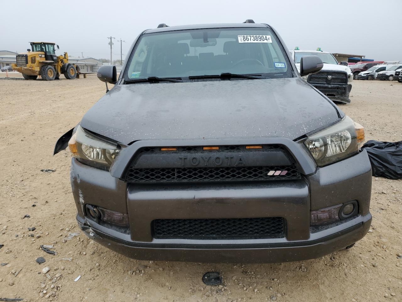 2011 TOYOTA 4RUNNER SR - Image 5