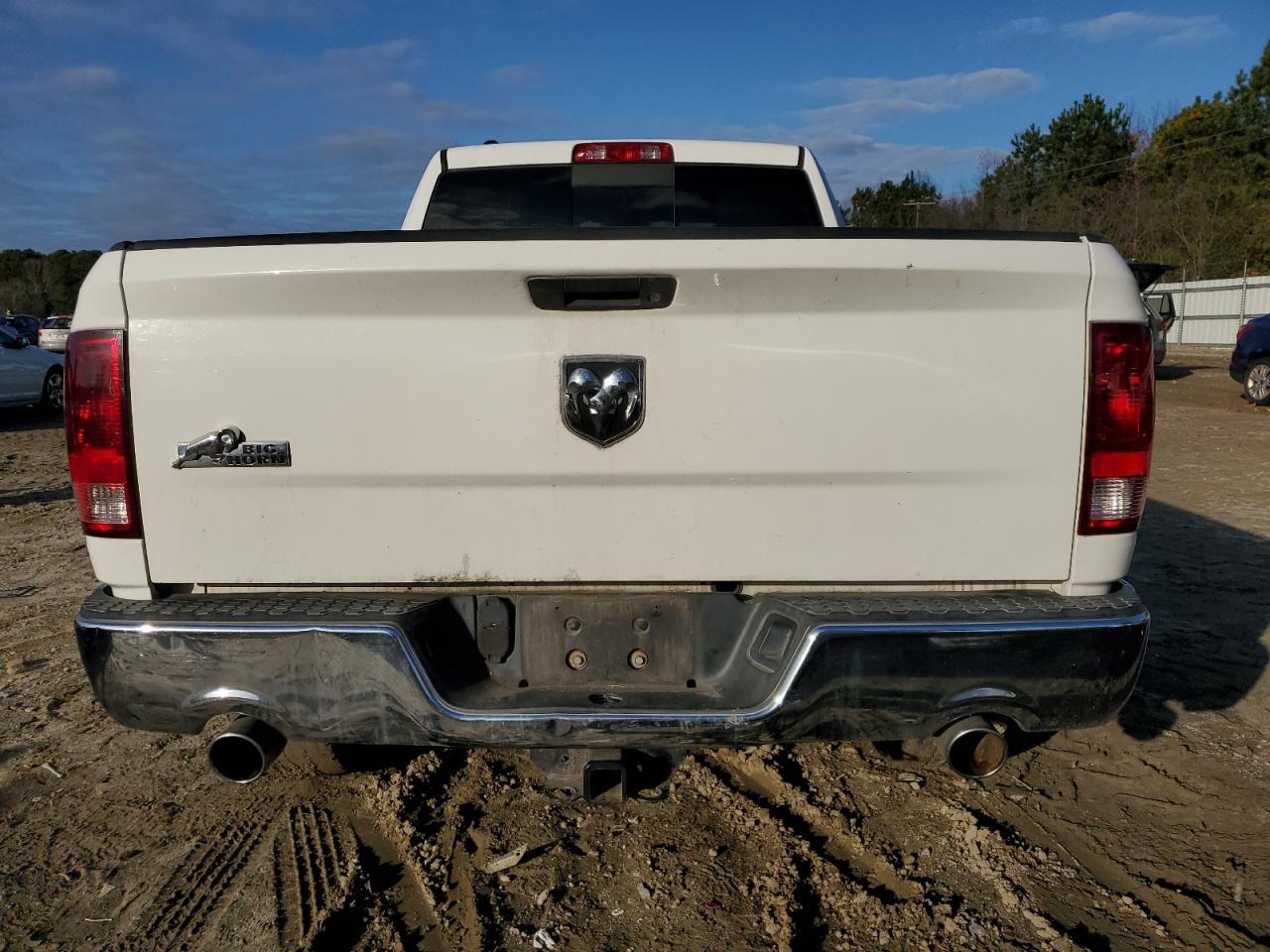 2015 RAM 1500 SLT - Image 6