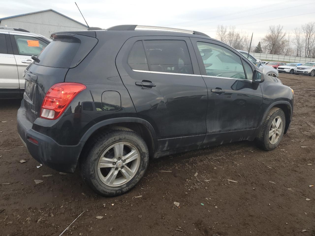 2015 CHEVROLET TRAX 1LT - Image 3