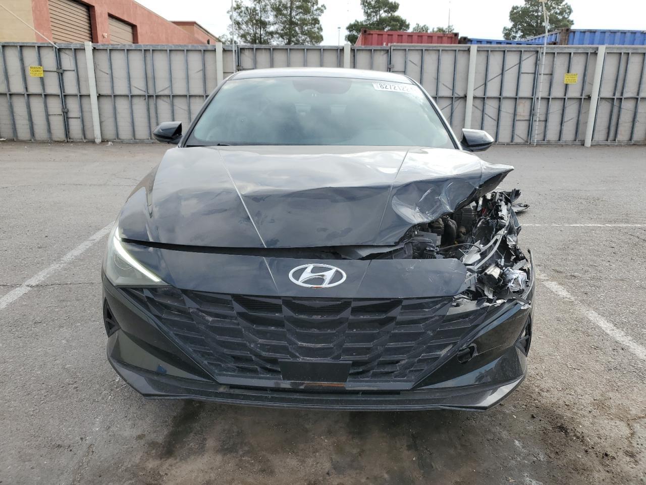 2023 HYUNDAI ELANTRA SE - Фото 5