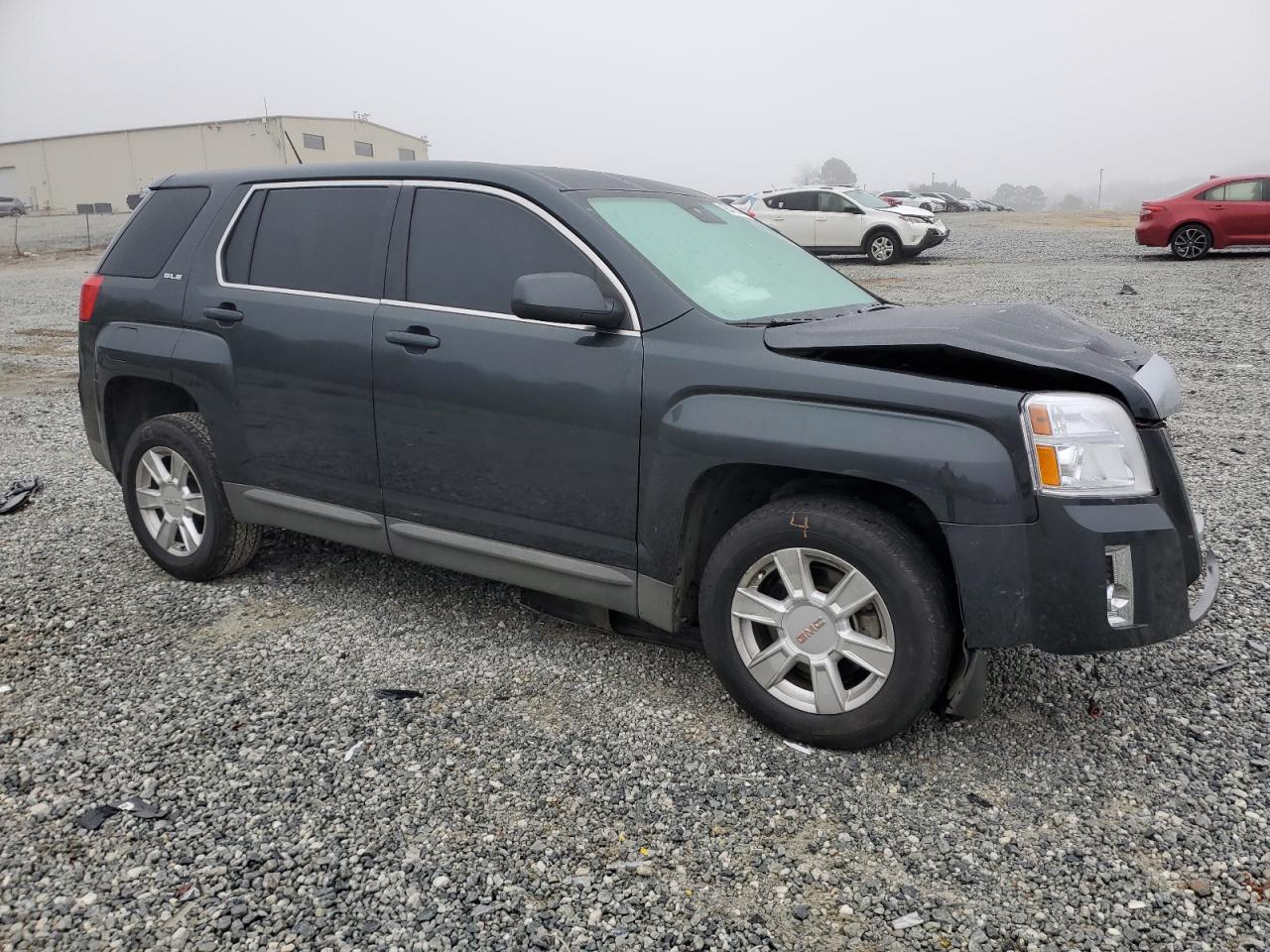 2013 GMC TERRAIN SL - Image 4
