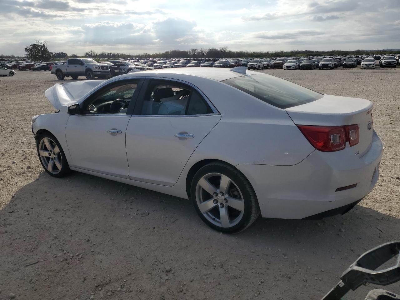 2015 CHEVROLET MALIBU LTZ - Фото 2