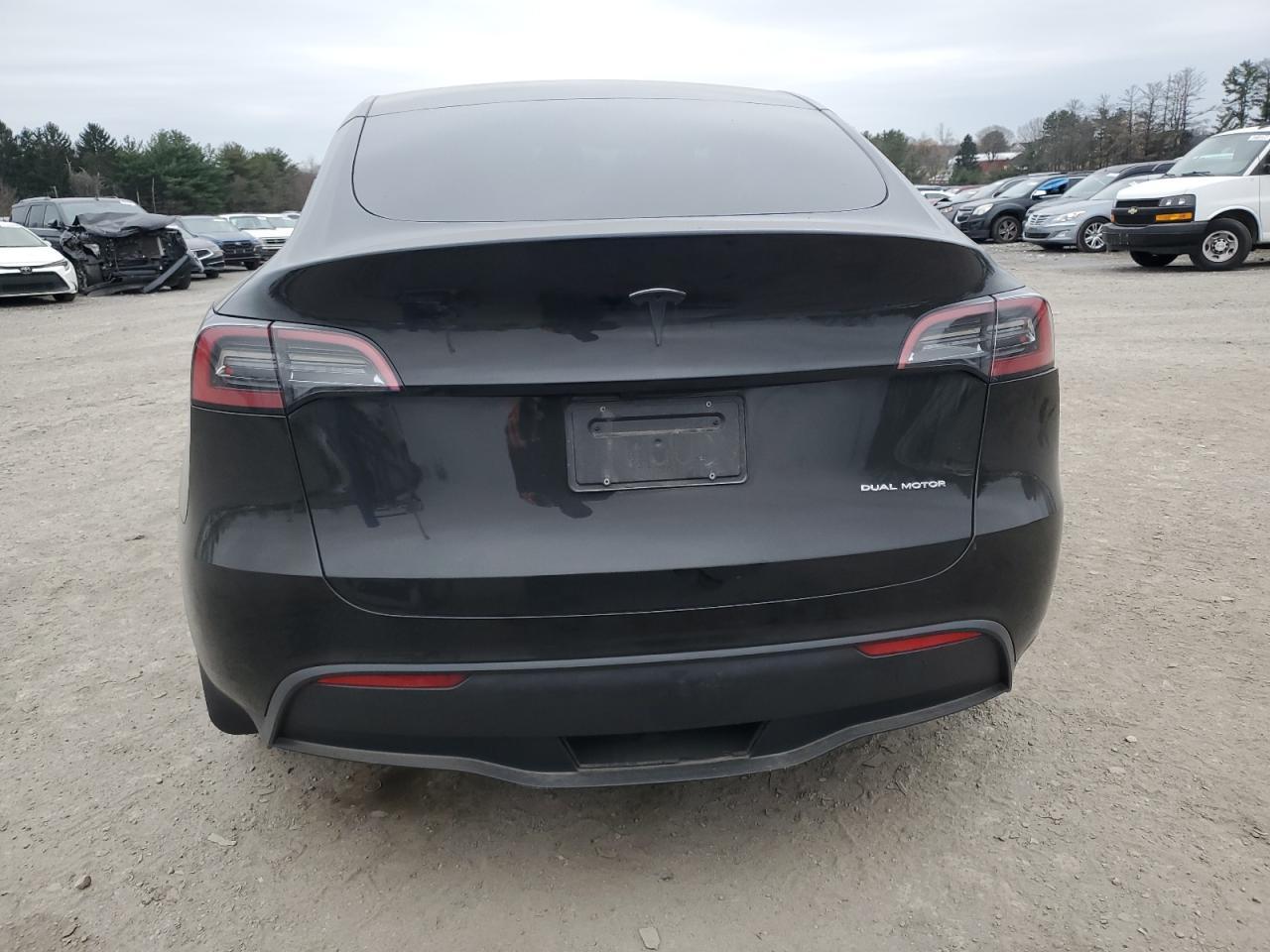 2023 TESLA MODEL Y - Фото 6